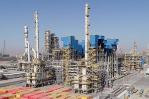 Sinopec Completes Main Unit of the Middle East's Largest Refinery.